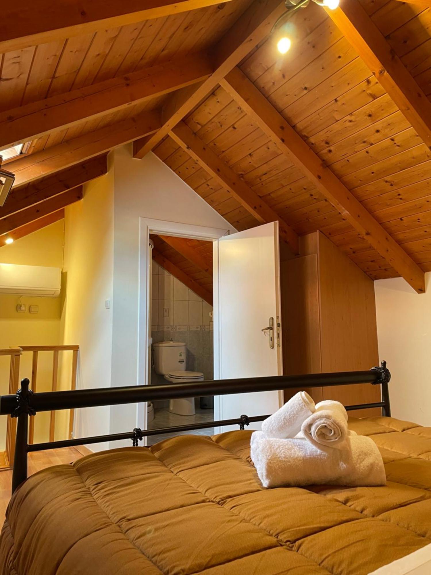 Οι Φωλίτσες Apartment Nafpaktos Exterior foto