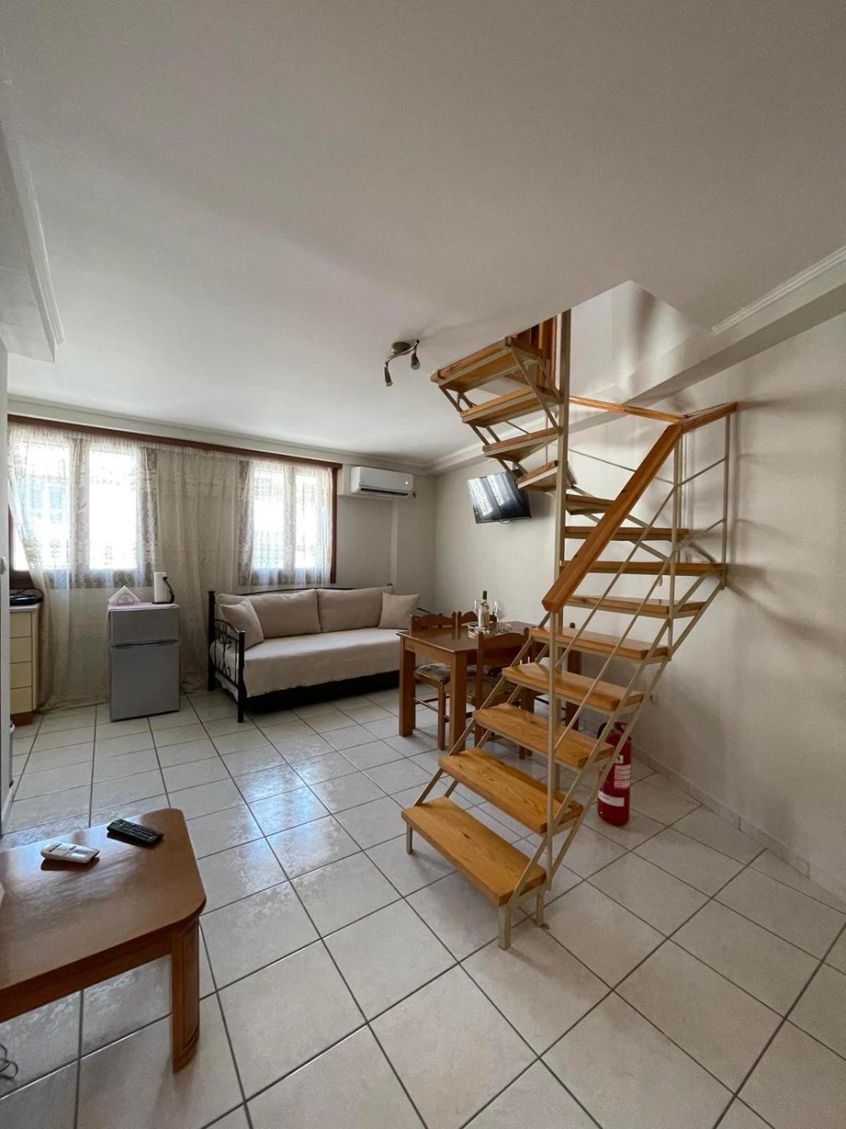 Οι Φωλίτσες Apartment Nafpaktos Exterior foto