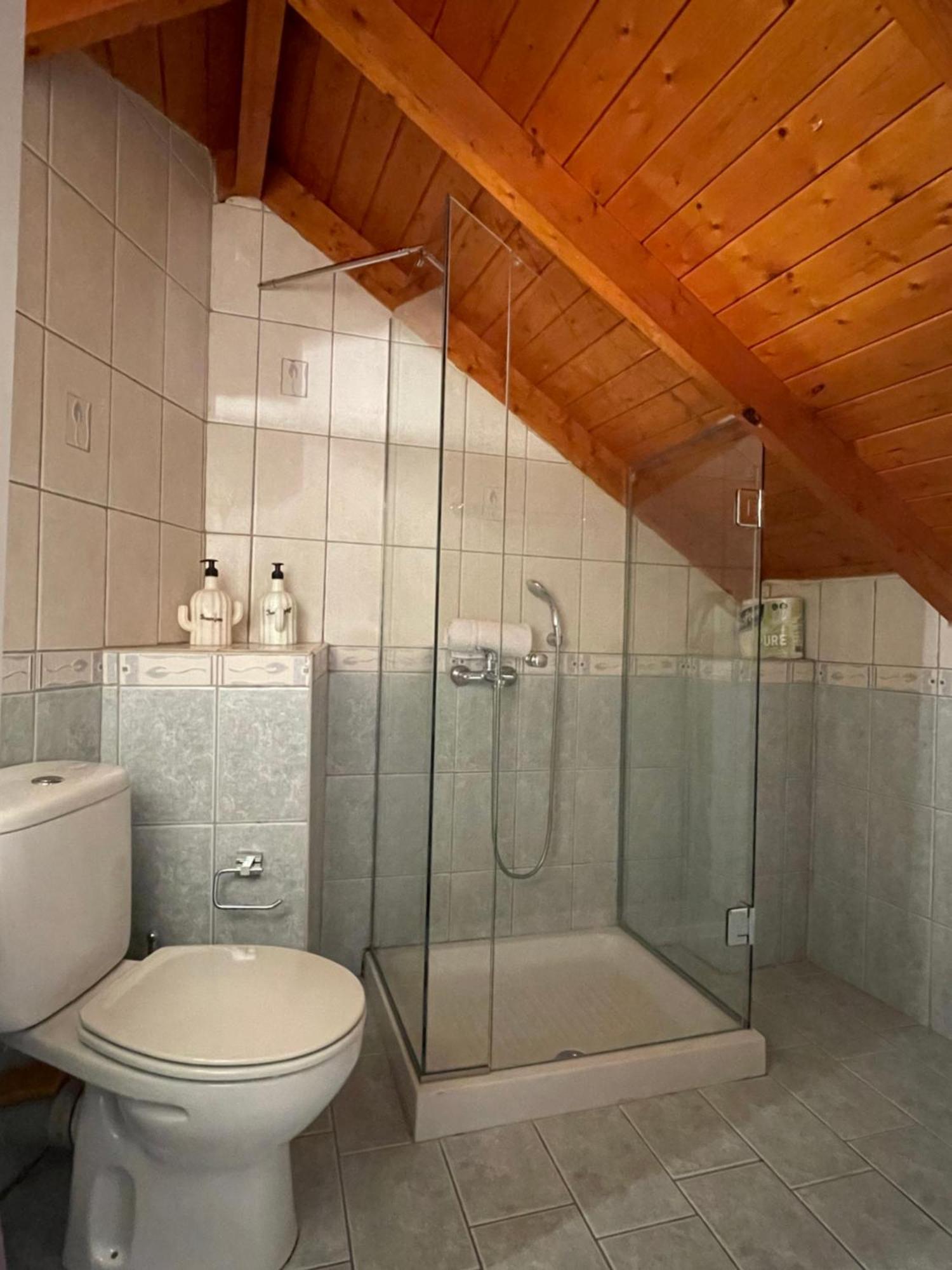 Οι Φωλίτσες Apartment Nafpaktos Exterior foto