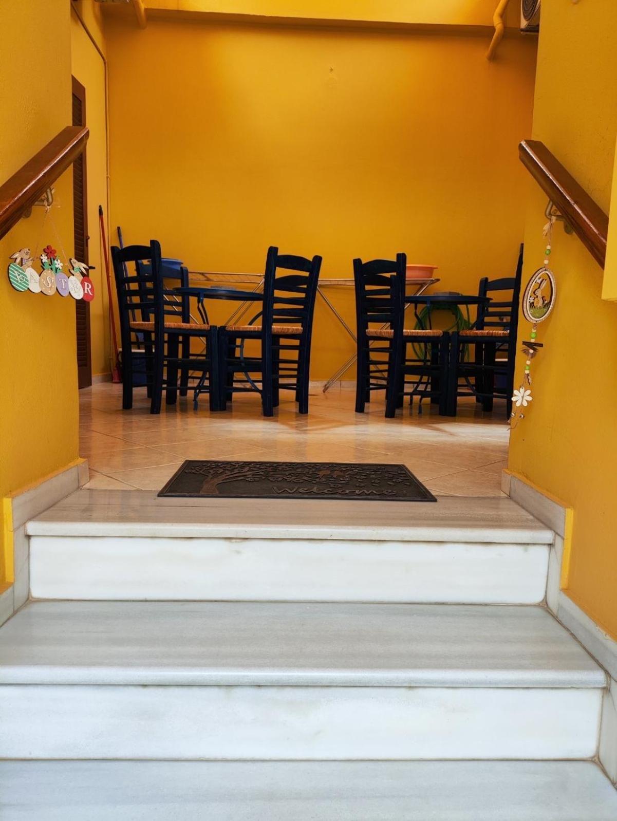 Οι Φωλίτσες Apartment Nafpaktos Exterior foto