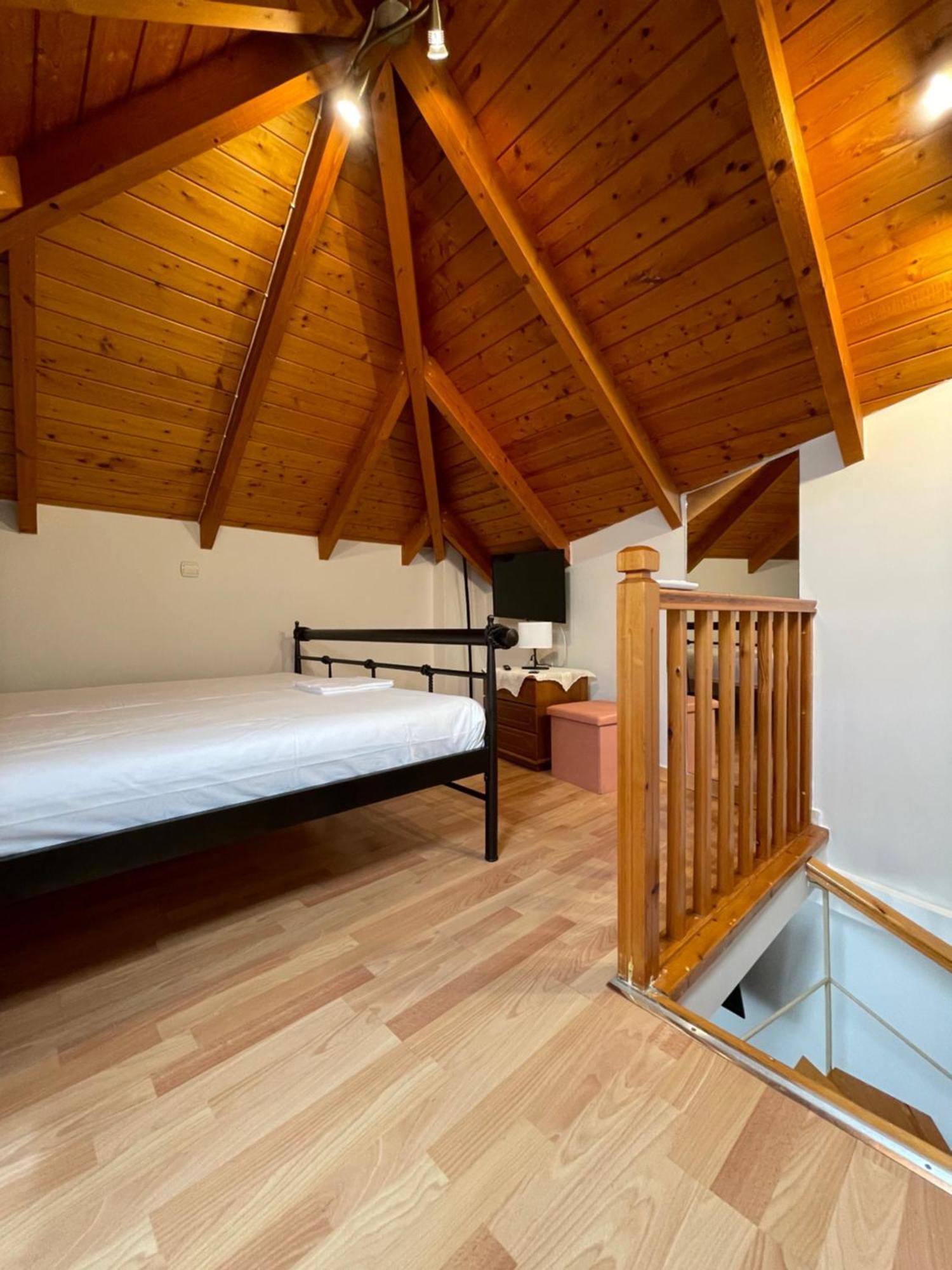 Οι Φωλίτσες Apartment Nafpaktos Exterior foto